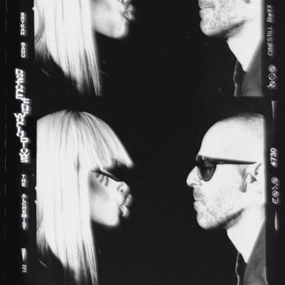 Erykah Badu &amp; The Alchemist - "Before The World Blows"